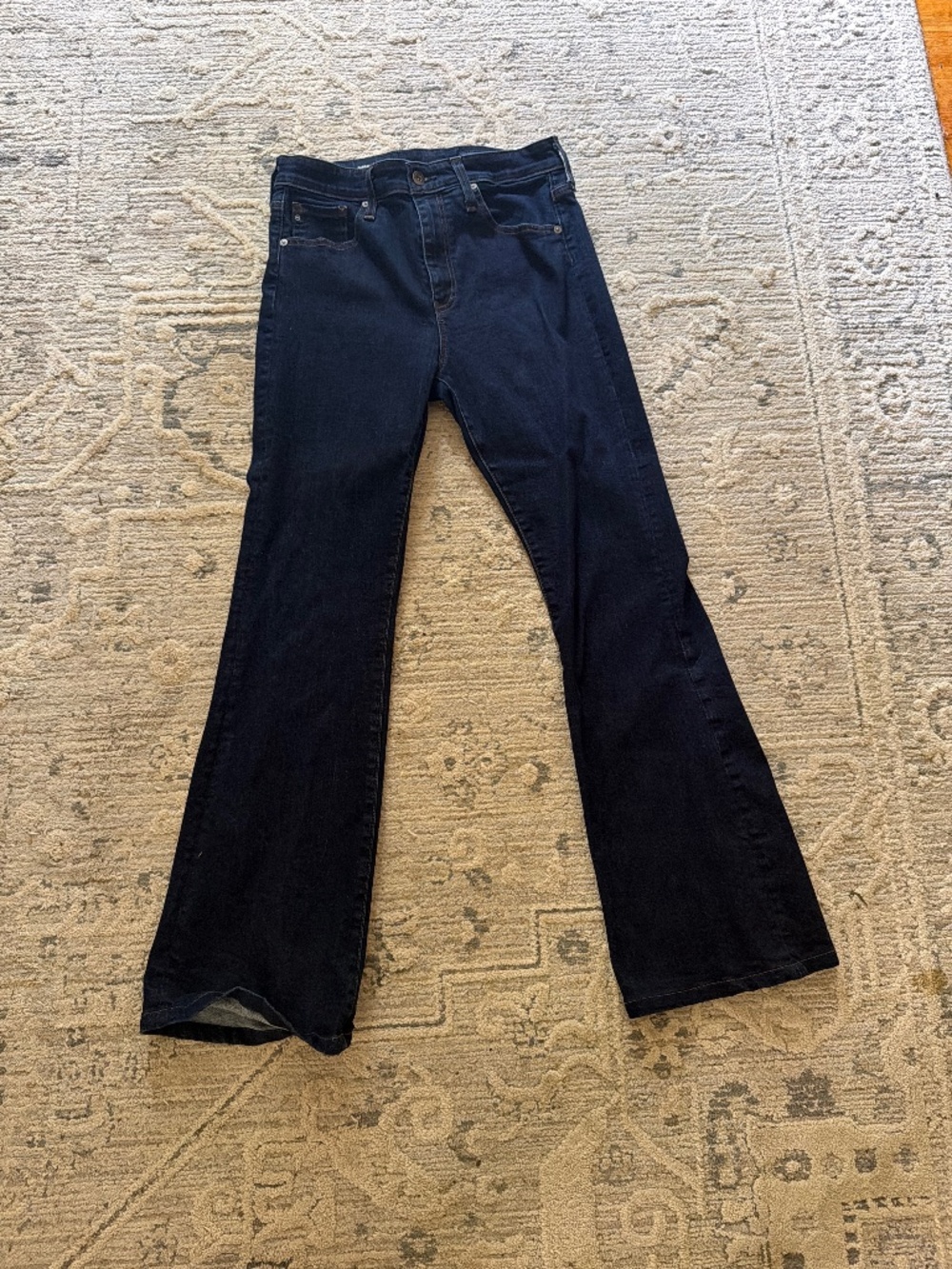 AG Farrah Boot Cut Mid Rise sz 29x32